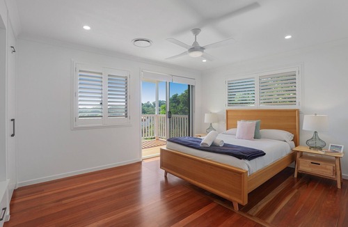 Point Lookout House | A White Haven | Spacious Coastal Luxury in the Heart of Point Lookout