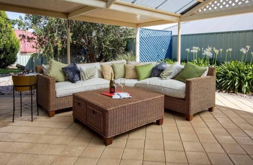 Nairne House | Adelaide Hills 2 Living Rooms Near Hahndorf