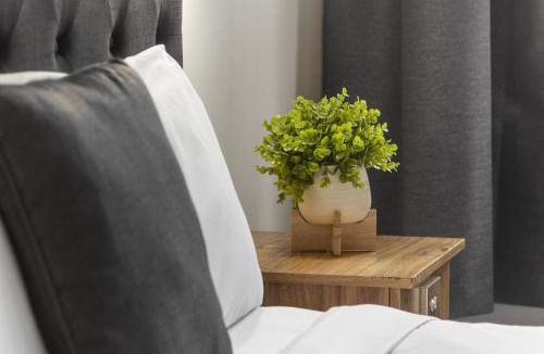 Adelaide Central Business District Hotel | Adelaide Paringa