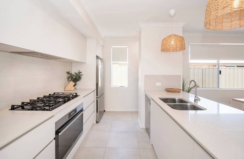 Busselton House | Adelaide St Retreat Busselton