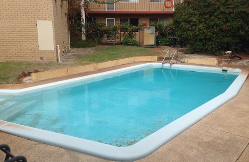Inglewood Apartment | Affordable & Comfortable Inglewood apartment with Pool