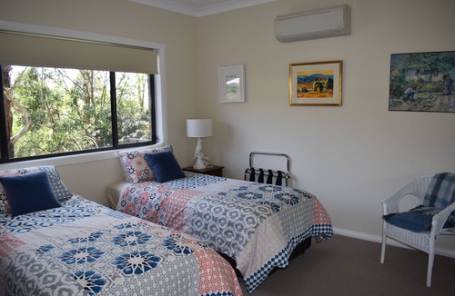 Mittagong Bed & Breakfast | After 7 years of hosting at Laughing Kookaburra Cottage, we are selling up.n