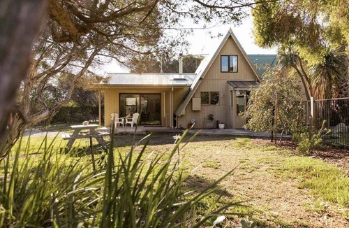 Akaroa House | Akaroa Sunset | A Storybook Stay on Georges Bay