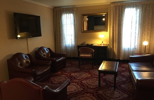 Albury Hotel | Albury Manor House