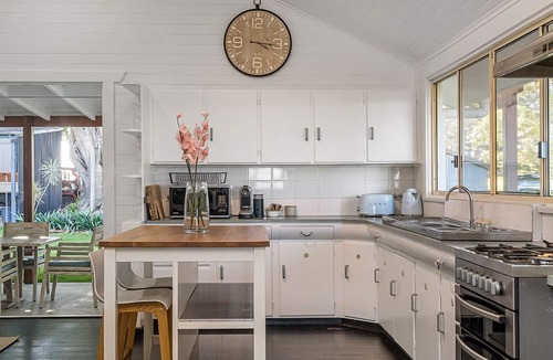 Knockrow House | Alcorn Estate, Byron Hinterland Farmstay