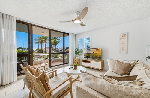 Alexandra Headland Apartment | Alexandria Apartments
