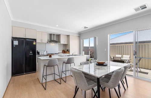 Alkimos House | Alkimos Coastal Escape