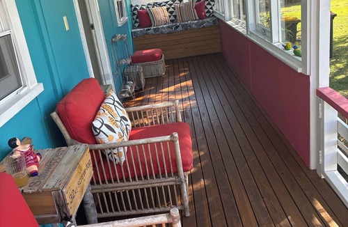 Culburra Beach House | Almost on the beachfront - 4 houses away - you can hear the waves.