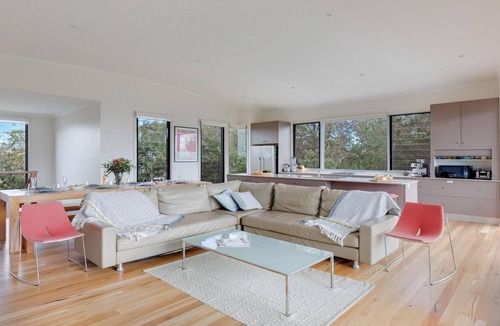 Culburra Beach House | Aloha – absolute beachfront house