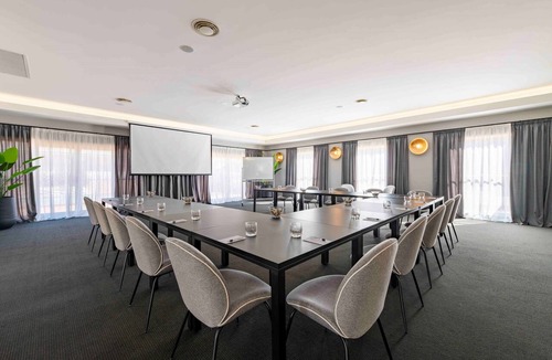 Orange East Hotel | Ambassador Orange