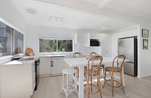 Amity Point House | Amity Waterfront on 1/2 Acre