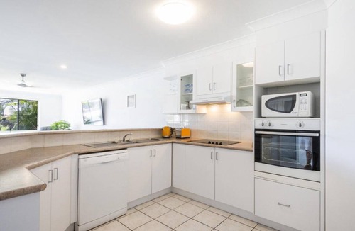 Yamba Apartment | Anchorage Waterfront Unit - Lifestyle Yamba