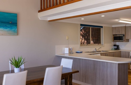 Angourie Villa | Angourie BAY VILLA - Unit 1