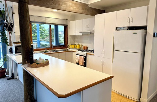 Carrickalinga House | Anjuna Carrickalinga Beach House. Adjacent Beach. Superb views. Linen supplied.