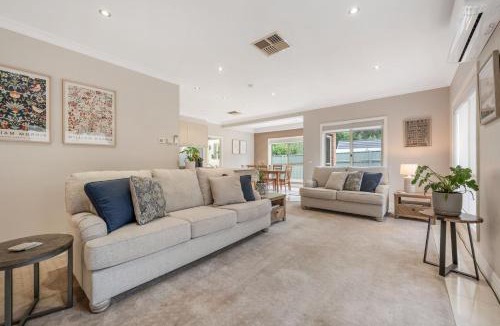 Porepunkah House | Annie's Hideaway