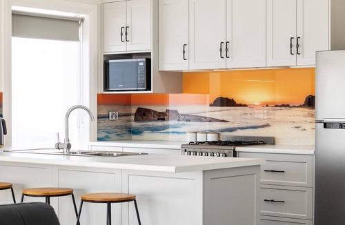 Carpenter Rocks Apartment | Apartment 1 Carpenter Rocks - Close To Beach