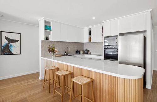 Lorne Apartment | Apartment 12 Pacific Apartments