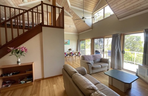 Angourie House | Aqua Vista 3/4 Bay Street Angourie