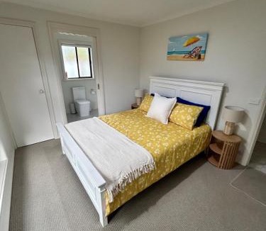 Safety Beach House | Aquawaters Beach House - 5 min walk to beach