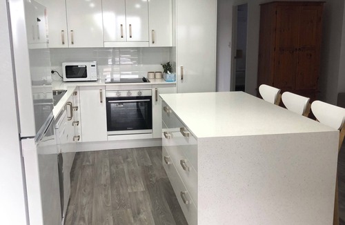 Emu Park Apartment | Archer View - 72 Archer Steet, Emu Park