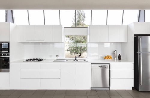Bingie House | Architectural masterpiece on 100 acres next to the beach