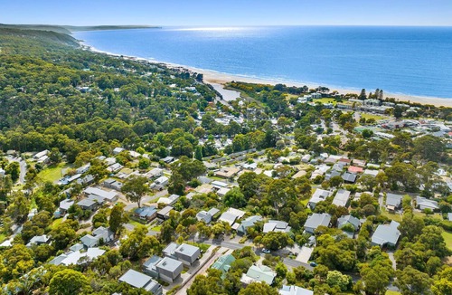 Lorne House | Argo