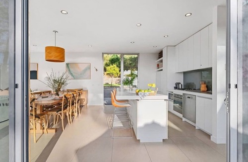 McCrae House | Arthurs Sanctuary - Bay Views, 100sqm deck