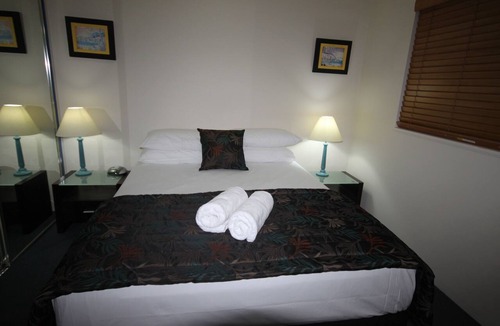 Broadbeach Hotel | Aruba Beach Resort