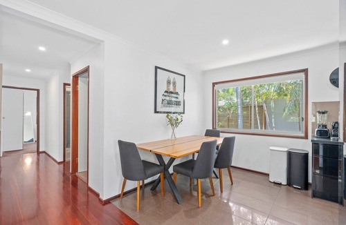 Ashmore House | Ashmore Grove Hideaway | BBQ and Alfresco Dining