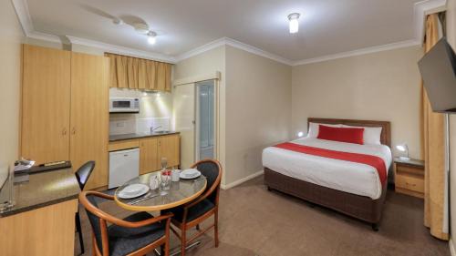 Tumut Hotel | Ashton Motel
