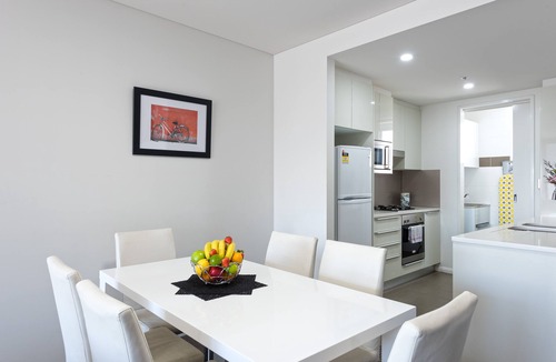 North Sydney Apartment | Astra Apartments Miller Street