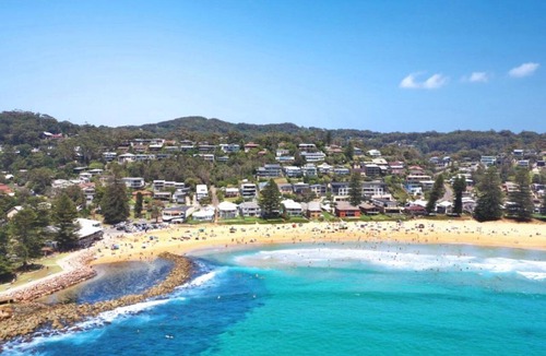 Avoca Beach House | Avoca Ridge 1 - Short Stroll to the Beach