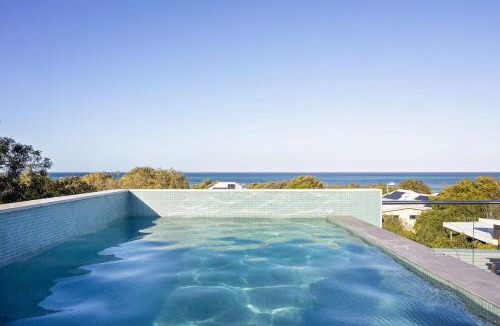 Dunsborough House | Azotea - Rooftop pool across from beach