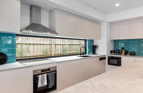 Dromana House | Azure Waters Dromana