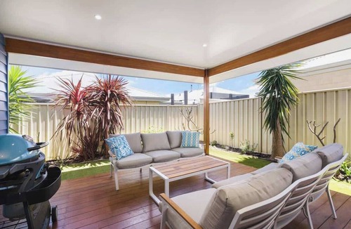 Eagle Bay House | Azzure Family Getaway—Close to Central Dunsborough
