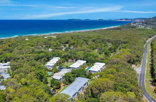 Rainbow Beach Apartment | Baden 70 - Rainbow Shores. Ground Floor. Air Con. Overlooking lap pool. Wi-Fi