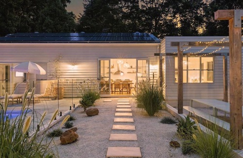 Ewingsdale House | Bailen Byron A Private Bohemian Sanctuary