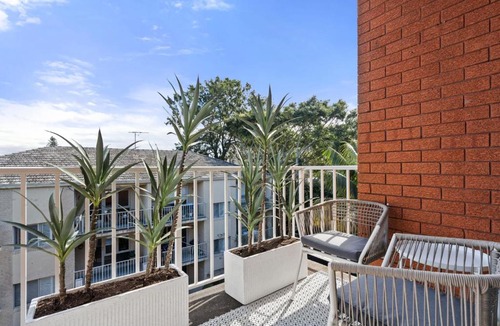 Balmain Apartment | Balmain Blue Hour - Harbour Days