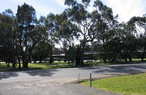 Balnarring Hotel | Balnarring Village Motor Inn