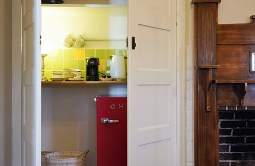 Mount Barker House | BANKsia Accommodation