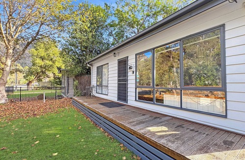 Halls Gap House | Banksia Cottage, 2Br Cottage Great Location close to walking tracks