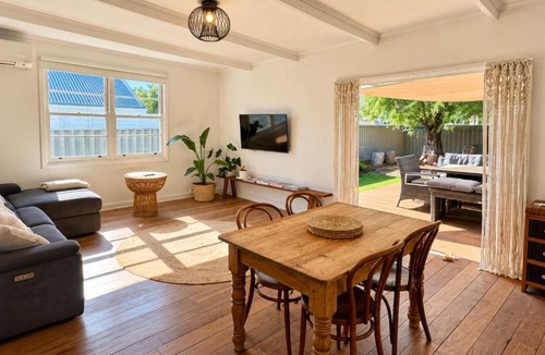 Geographe House | Barefoot Beach Cottage