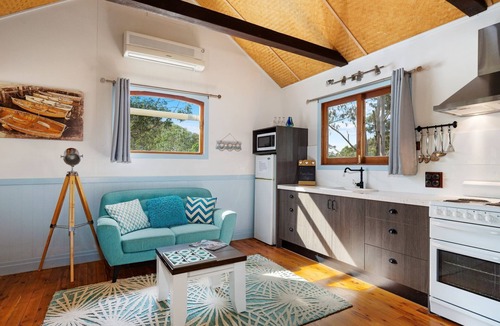 Mount Barney Bed & Breakfast | Barney Creek Vineyard Cottages
