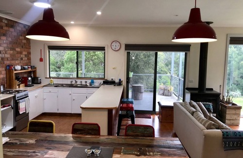 Barramunga House | Barramunga Cosy Rainforest Retreat with Great Ocean Road convenience.