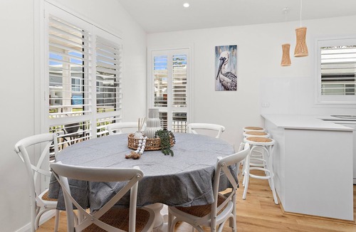St. Georges Basin Villa | Basin Vista - Relax in tranquillity