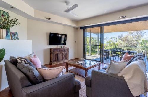 Quindalup House | Bay Largo I Private Properties
