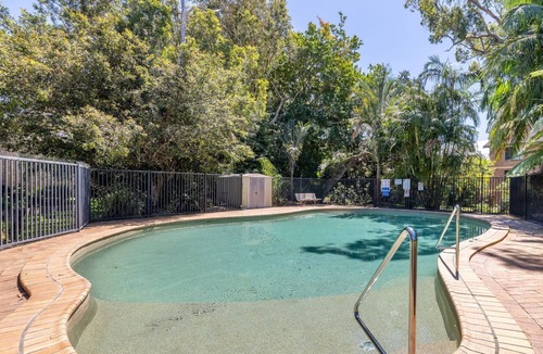 Nelson Bay Apartment | Bay Parklands, 69/2 Gowrie Avenue - large unit with views, pool, tennis court & spa