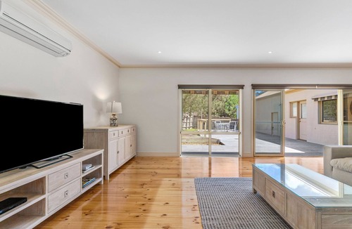 Sorrento House | Bay Perfection in a central location