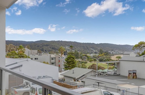 Lorne Apartment | Bay View - Ocean Nest