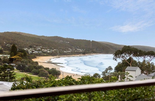 Lorne House | Bay Vista